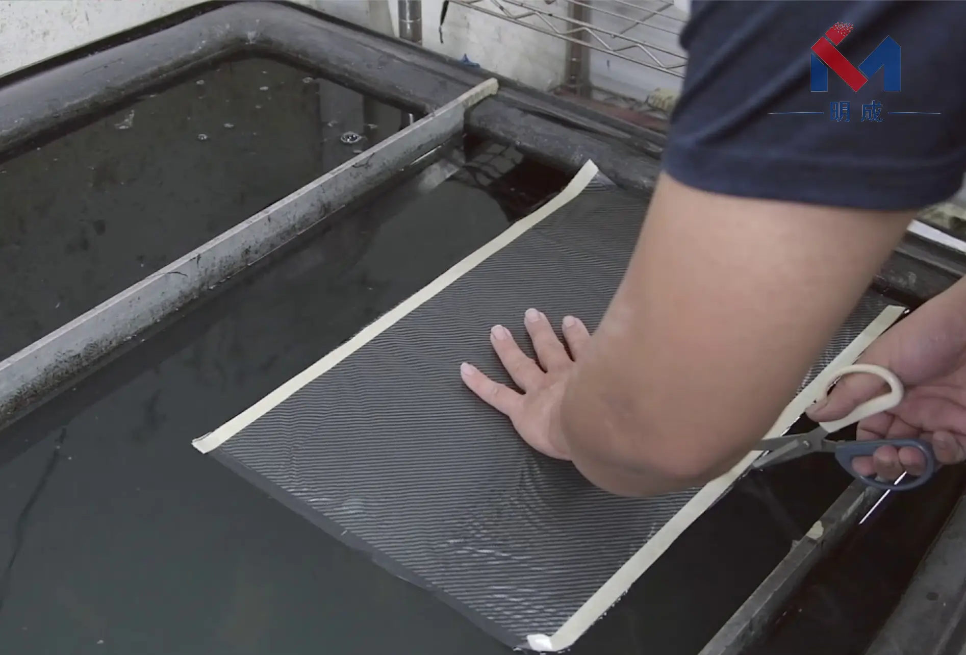 Analysis and Solutions for Color Fading in Hydrographic Printing